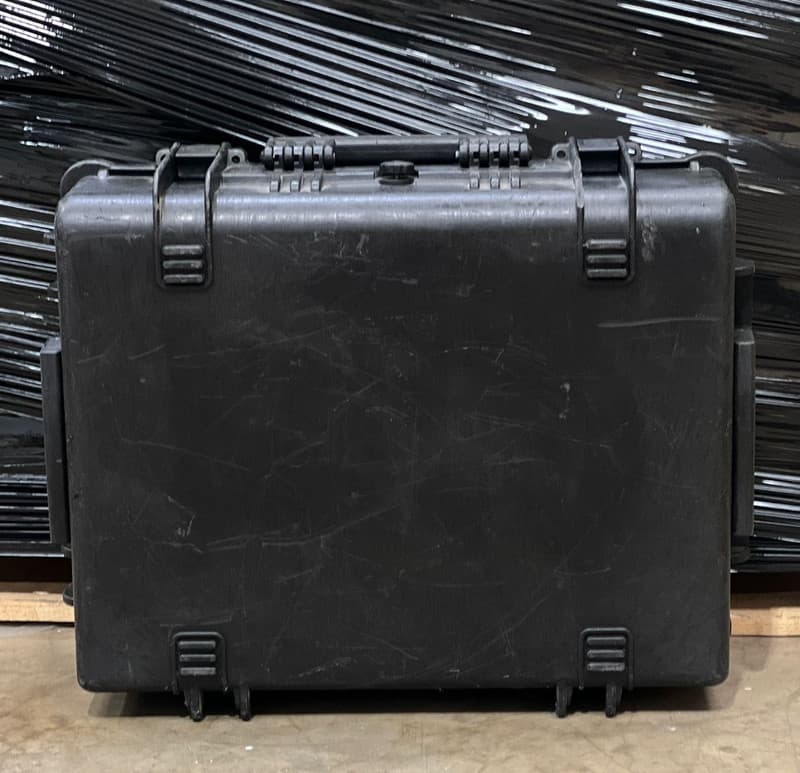 Peli Case Big Black Case 17" laptop or other equipment Black Protector Case