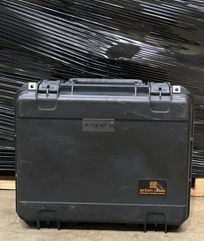 Cases 3I-1914N-8B-C Mil-Standard Case With Foam Travel Box | Black
