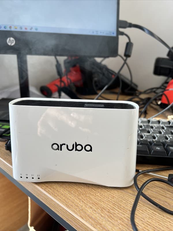 HPE Aruba APINR203 AP-203R-RW JY712A Radio Base Station Dual Band Unified Ap