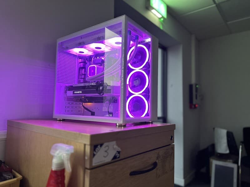 Gaming PC Core i7 12Th Gen / RTX 5060 / 32GB RAM / 2TB NVME / Windows 11 Pro